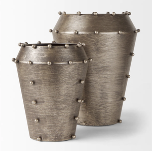 Grand vase en métal moderne en argent antique perlé pour la décoration intérieure et la pièce décorative Prix raisonnable de l'Inde - Product Image 1