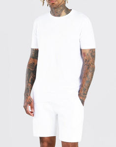 Ensemble T-shirt et short OEM Street Wear pour garçons, design sportif décontracté, personnalisable en polyester, ensemble de survêtement de sport pour hommes - Product Image 3