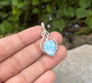 จี้สร้อยคออัญมณีรูปลูกแพร์สำหรับผู้หญิงจี้ห้อยคอสีเงินสเตอร์ลิง925เป็นของขวัญที่สมบูรณ์แบบสำหรับทุกเพศ - Product Image 1