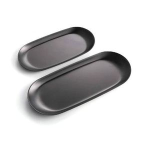 Plateau de service rectangulaire noir avec poignées Plateau de nourriture en métal en aluminium décoratif en vrac moderne pour la vanité et la cuisine - Product Image 5
