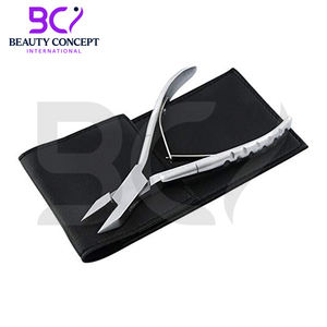 Kit de 6 Piezas de Herramientas de Podología de Acero Inoxidable: Cortaúñas, Levantador de Uñas, Alicates para Uñas Encarnadas, Tijeras de Mandíbula Ancha - Product Image 3