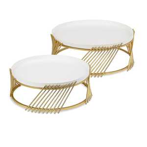 Présentoir à gâteau en fer géométrique moderne fabriqué à la main avec finition dorée | Plateau d'affichage à dessert - Product Image 1