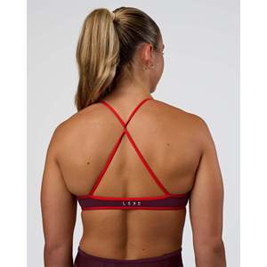 Sujetador Deportivo Ambience - Top Corto Deportivo con Estampado de Llama Color Cereza - Product Image 1