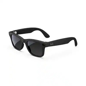 Gafas BEST Metas Wayfarerr con compatibilidad de audio, fotos y video, lentes polarizadas de grafito degradado, negro mate - Product Image 1