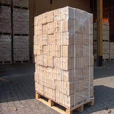 Charbon de bois noir en bâtonnets, bois dur, combustible pour barbecue, valeur calorifique 7000-8000 Kcal/Kg - Product Image 6