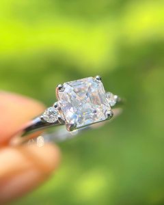 แหวนหมั้นเพชร CZ สีขาวสำหรับผู้หญิงขนาด8มม. | แหวนหินสามชิ้นสำหรับผู้หญิง | เครื่องประดับเงิน925วันครบรอบแต่งงาน - Product Image 5