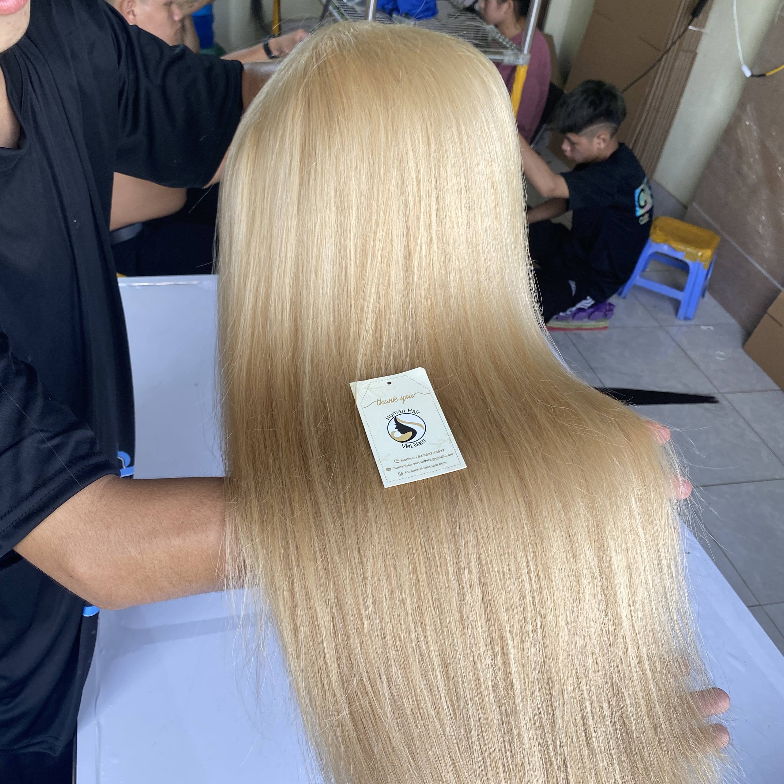 สีบลอนด์