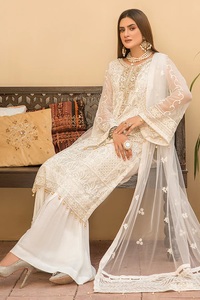 Nueva y atractiva colección Maryams 2024, ropa de fiesta pakistaní para mujer, trajes de gasa en cosas bordadas de muy alta calidad para mujer - Product Image 5