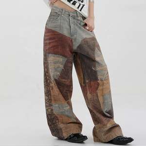 Pantalones Cargo de Mezclilla para Mujer, Diseño OEM de Última Moda, Cintura Media, Largo hasta la Rodilla, Estilo Casual, con Estampado Vintage, Corte Holgado - Product Image 3