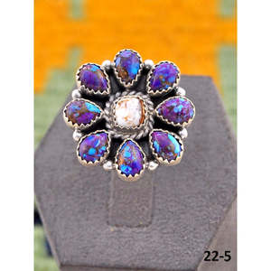 Bague ajustable artisanale en argent sterling avec dahlia violet serti clos et magnésite cheval sauvage, idéale pour un cadeau - Product Image 4