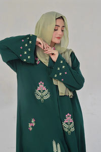 <b>Hot</b> Selling Clothing Muslim <b>Ladies</b> Abayas New Fashion Islamic Pakistan Made Women Abaya Customized <b>for</b> Outdoor Use - Product Image 6