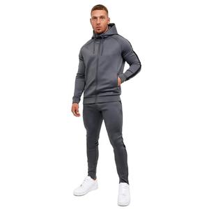 ชุดเซ็ตฮู้ดดี้และกางเกงจ็อกเกอร์ลำลองสีพื้นสำหรับฤดูหนาว  โลโก้สั่งทำได้  แฟชั่นใหม่  ชุดกีฬาคู่รัก  ชุดวอร์ม 2 ชิ้น - Product Image 1