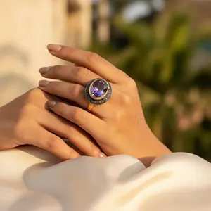 แหวนมอสซาไนต์ชุบทองคำสีโรสโกลด์ แหวนค็อกเทลทันสมัย ของขวัญสำหรับผู้หญิง แหวนสไตล์ฝังอัญมณี - Product Image 2