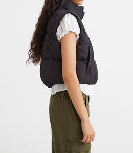 Chaqueta larga acolchada gruesa de invierno con nuevo diseño de fábrica para mujer, chaqueta de cuero acolchada ajustada con logotipo personalizado al por mayor - Product Image 2