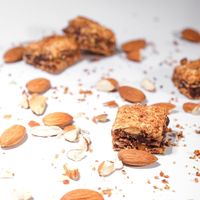 Délice turc en édition limitée, chocolat aux amandes enrobé de qualité supérieure, emballage en boîte de forme cubique, durée de conservation de 12 mois