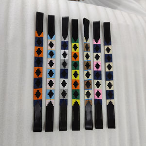 Bandeaux de polo de cheval en cuir de qualité supérieure rouge et or avec bande noire cousue à la main en forme de U - Product Image 5