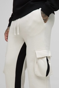 OEM/ODM Vêtements décontractés Pantalon de jogging évasé à coupe ample Pantalon de survêtement à ceinture élastique Panneaux de couleur bloqués Pantalon pour hommes délavés avec poche cargo - Product Image 6