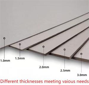 Feuilles de <span class=keywords><strong>carton</strong></span> gris de 2 mm d'épaisseur, <span class=keywords><strong>carton</strong></span> gris de 2,5 mm d'épaisseur, utilisé pour la couverture de livre, la boîte cadeau, les dossiers, la boîte aux lettres, la <span class=keywords><strong>plaque</strong></span> de base - Product Image 5