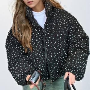 Chaqueta de invierno estampada con estilo de tendencia, chaqueta acolchada con cremallera de alta calidad, chaqueta acolchada con cuello levantado personalizada para mujer - Product Image 6