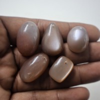 Lot de cabochons en pierre de lune grise naturelle Cabochons en vrac pour la fabrication de bijoux Fournisseur en vrac Jaipur avec perceuse