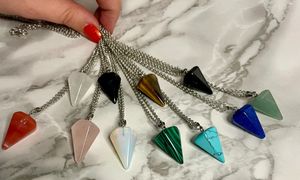 Péndulo de cristal natural Multi piedra preciosa cono facetado péndulo de radiestesia para curación de Reiki péndulos al por mayor para la venta - Product Image 6