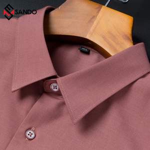 เสื้อเชิ้ตผ้าฝ้ายแขนยาวสไตล์สตรีทสำหรับผู้ชาย,เสื้อเชิ้ตสไตล์สตรีทสำหรับผู้ชายแบบติดกระดุมแถวเดียวสั่งโลโก้ได้ตามต้องการ - Product Image 3