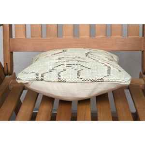 Luxe 18x18 Beige Kilim Patchwork Laine Oreiller 12x12 Pouces Rustique Imprimé Floral Coussin pour Literie Plancher Portable Tissé - Product Image 5
