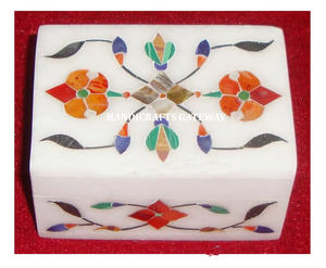 Nouvelle conception étonnante forme rectangulaire en marbre blanc pur belle boîte à bijoux en incrustation florale pour la décoration de la maison - Product Image 1