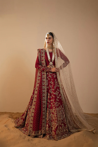 Impressionnante robe de mariée indienne et pakistanaise formelle rouge avec travail en or pour les mariages musulmans et votre journée spéciale - Product Image 5