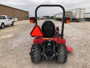 Tracteur Massey Ferguson 2024 GC1723E - Product Image 3