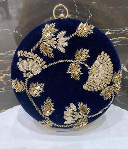 Luxe élégant forme exclusive femmes soirée sac à main à la main perle broderie décoration bouton pour les mariages fêtes spéciales - Product Image 1