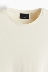 Vente en gros T-shirts du fabricant Chemise de sport cintrée en coton beige pour hommes Design imprimé personnalisé Style formel Prix bon marché - Product Image 5