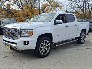 Camioneta Canyon Denali 2019 Usada en Excelentes Condiciones, Automática, 8 Velocidades, Tracción en las 4 Ruedas, Motor V6 de 3.6L y 308 HP, Color Blanco Summit Exterior, Modelo Highway F - Product Image 6