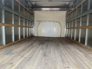 E-350 DE CHÂSSIS E-SERIES LHD/RHD 2022 F0RD D'OCCASION - Product Image 2