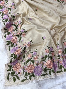 Soie Matka de couleur étonnante avec fabricant et fournisseur de Saree de travail de broderie de Surat au taux le plus bas - Product Image 5