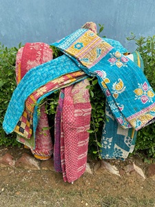 Wholesale Indian Vintage Cotton Kantha <b>Quilts</b> Handmade Printed Organic Sari Kantha <b>Throw</b> Blankets Beautiful Bohemian Hotel - Product Image 2