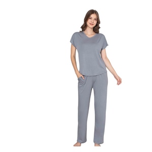 Ensemble de pyjama en viscose pour femmes, chemise de nuit capri, tunique courte, vêtements de nuit doux et respirants, vêtements de maison confortables pour se détendre, vêtements de nuit - Product Image 2