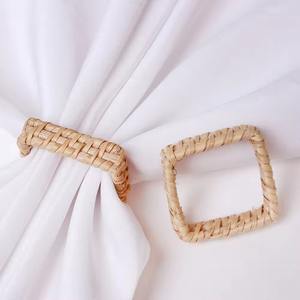 Porte-serviette en bois élégant pour décor de table rustique, fêtes de mariage, hôtel, salle à manger, finition naturelle - Product Image 4