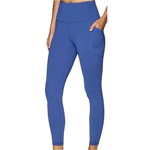 Leggings pour femmes sur mesure en gros, pantalons de yoga de haute qualité, séchage rapide, respirant, spandex/polyester, design et logo professionnels - Product Image 6