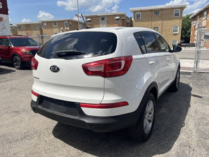 Véhicules d'occasion propres et bien entretenus : Sportage LX 2013, 176 ch, 2.4L I4, SUV/Crossover, à vendre - Product Image 5