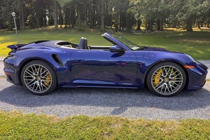 รถปอร์เช่ 911 Turbo S Cabriolet ปี 2022 มือสอง สภาพดี - Product Image 5