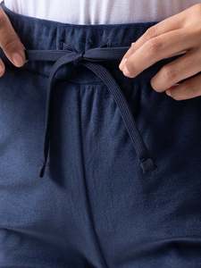 Survêtements d'entraînement personnalisés de jogging confortables à fermeture éclair ensemble de deux pièces survêtements pour femmes de bonne qualité à bas prix - Product Image 6