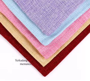 Quatre sacs cadeaux en jute écologiques pour vin, 100% fibre de jute, haute qualité, couleur, logo et taille personnalisables - Product Image 5