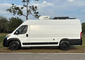 Raam Promaster Cargo 3500 2024, Techo Alto Extendido, Gasolina, Bajo Kilometraje - Product Image 3