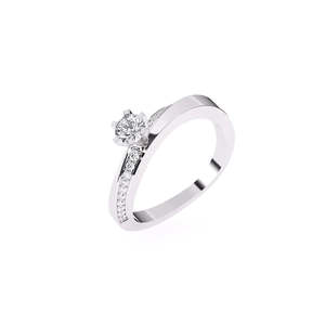 Anillo Solitario Moderno con Diamante Redondo Brillante de 0.38 Ct Cultivado en Laboratorio |   En oro amarillo, blanco y rosa de 9 quilates - Product Image 3