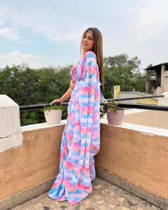 Party Wear Georgette Impreso Saree Con Secuencia De Trabajo - Product Image 2