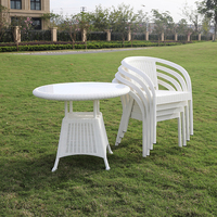Ensemble 4 pièces chaise de patio en rotin et table à manger d'extérieur en osier blanc
