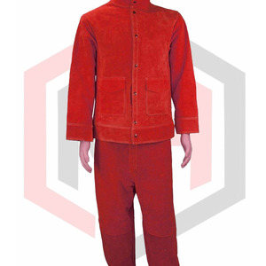 Le soudage en cuir de vachette fendu résistant à la chaleur élevée convient à la Protection professionnelle pour la Protection du corps d'étincelle de soudage industrielle - Product Image 1