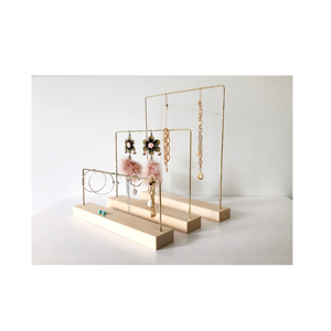 Présentoir à bijoux en bois en gros avec taille personnalisée prix bon marché et utilisation à la main pour Offre Spéciale produit - Product Image 1
