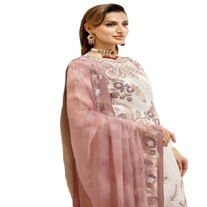 Vestidos de fiesta paquistaníes de 3 piezas de la colección de gasa Ramsha Vol para mujeres para festivales y bodas ropa india y paquistaní - Product Image 1